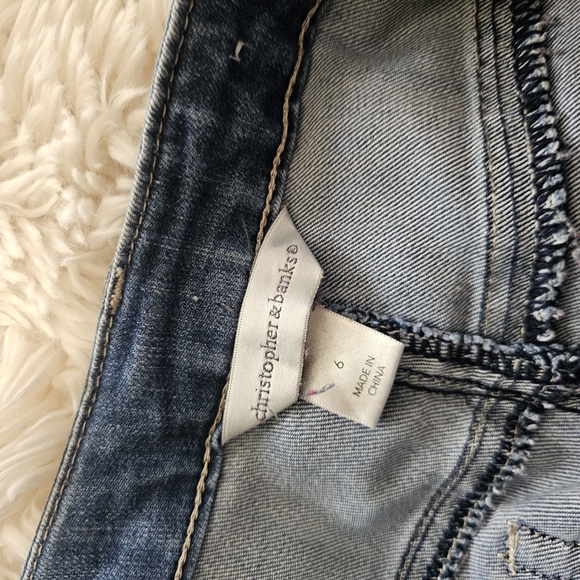 Classic Blue Women's Jeans - Picture 3 of 3